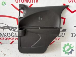 FORD TOURNEO COURİER SAĞ SÜRGÜLÜ KAPI DÖŞEMESİ