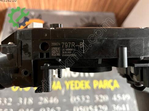 Renault Clio Sinyal Kolu 255674797R çıkma parça