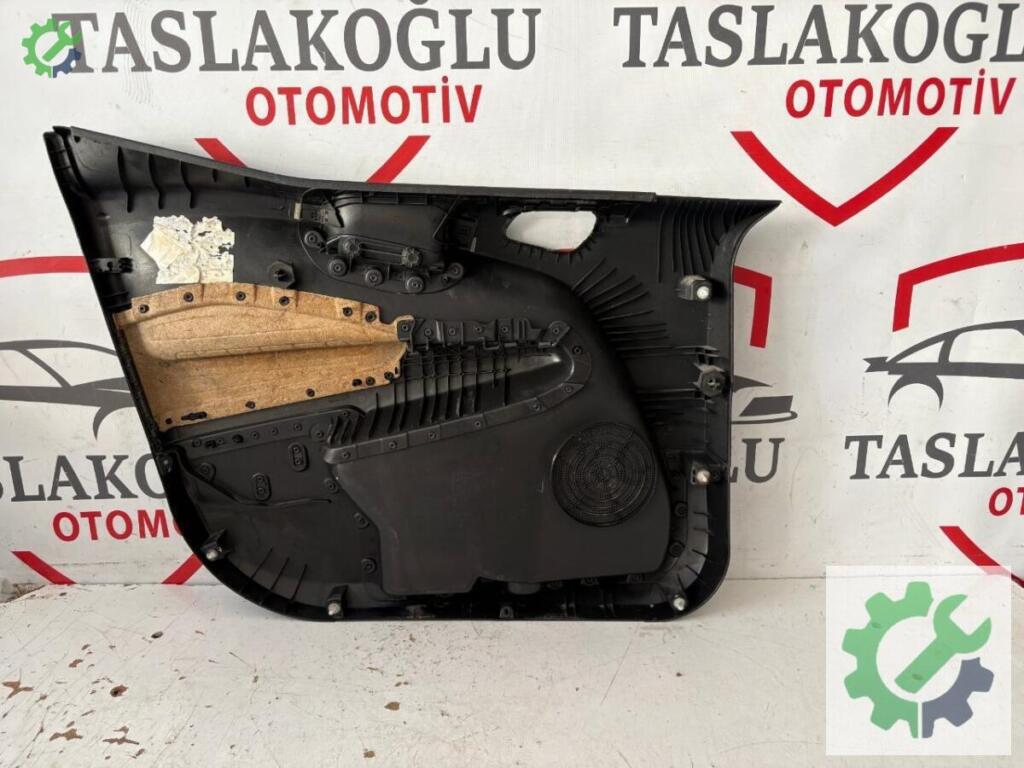 Ford Tourneo Courier Kapı Döşemesi çıkma parça