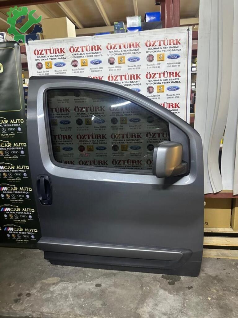 Fiat Fiorino Sağ Kapı çıkma parça