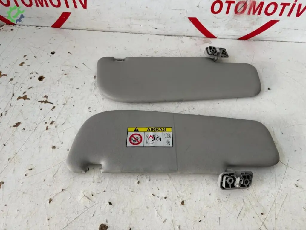 Fiat Doblo Güneşlik çıkma parça