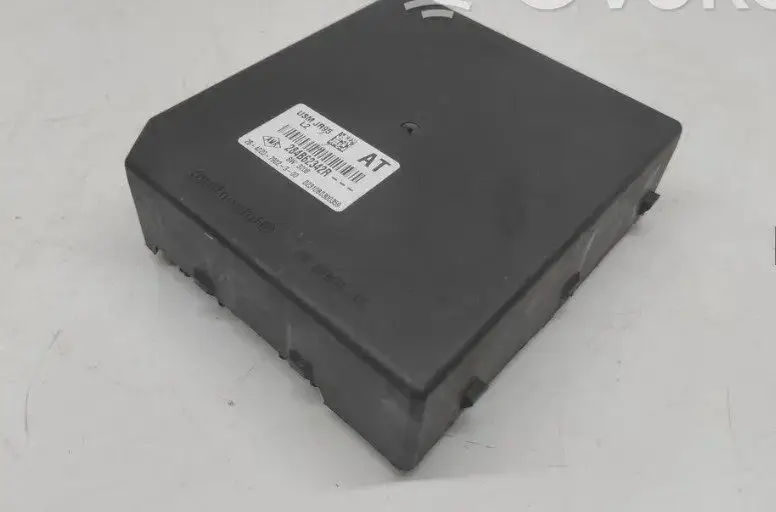 Renault Scenic Sigorta 284B62342R çıkma parça