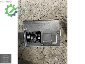 2Q0 980 653D ŞERİT TAKİP KAMERASI