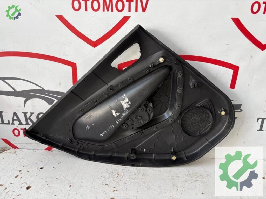 Ford Fiesta Kapı Döşemesi çıkma parça