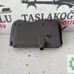 FORD FOCUS 1 TORPİDO DİREKSİYON ALT BAKALİTİ