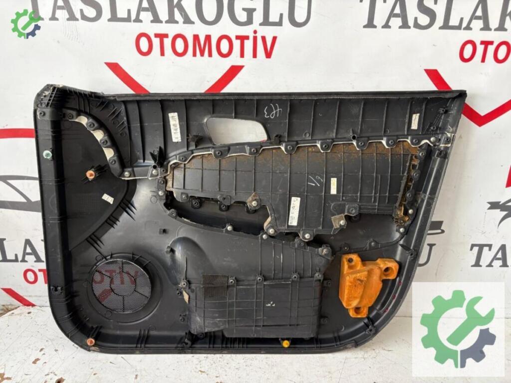 Hyundai i30 Kapı Döşemesi çıkma parça