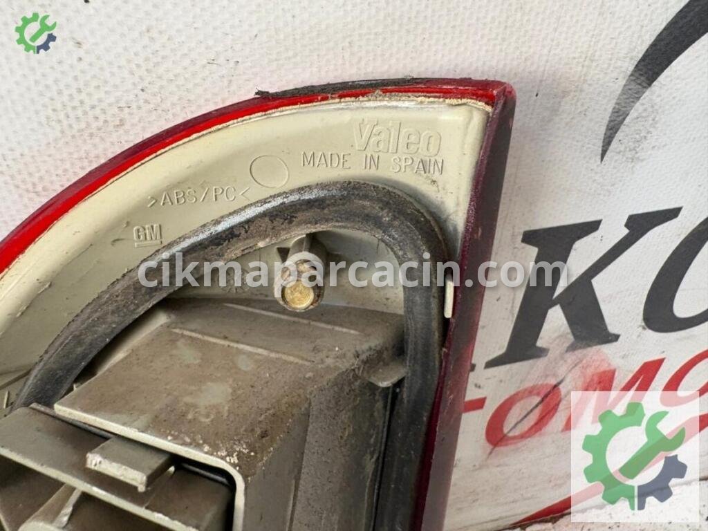 Opel Corsa Sağ Stop çıkma parça