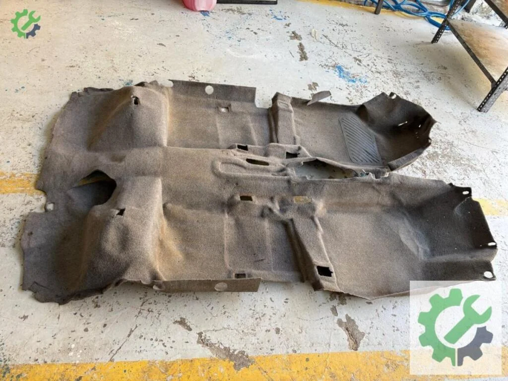 Opel Corsa Taban Döşemesi çıkma parça