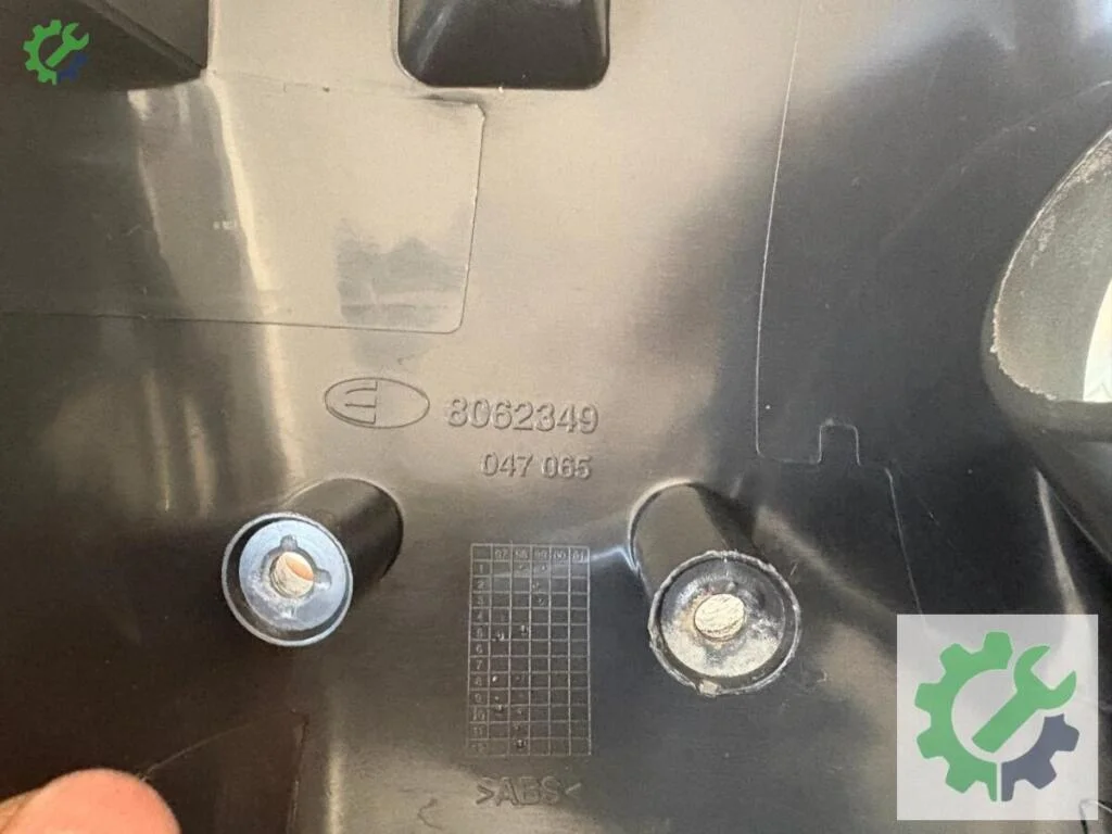 Opel Corsa Bakalit çıkma parça
