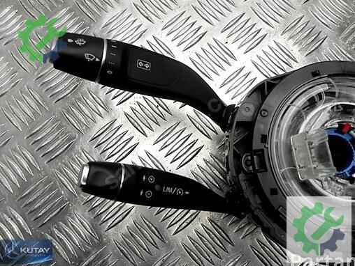 Mercedes-Benz C Sinyal Kolu 30S10090978 çıkma parça