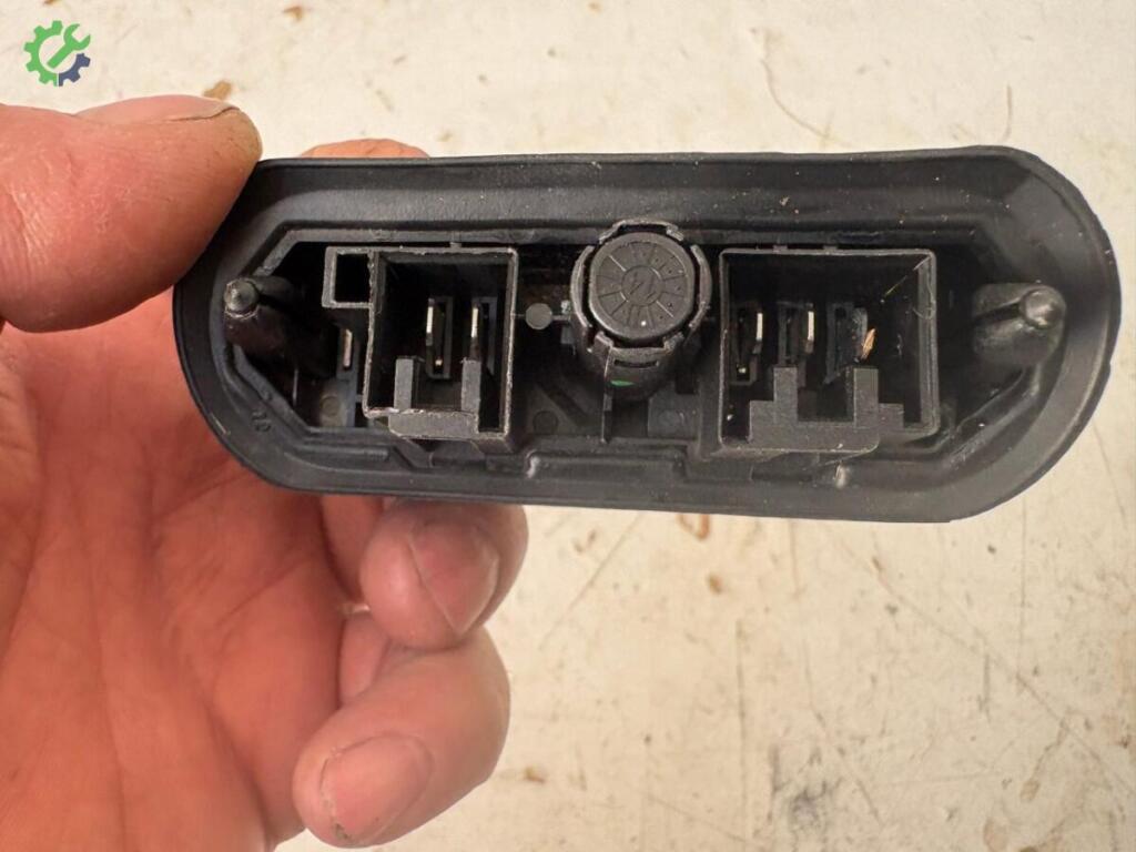 Fiat Fiorino Merkezi Kilit çıkma parça