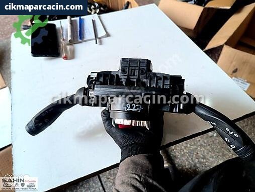 Volvo XC90 Sinyal Kolu 32266026 çıkma parça