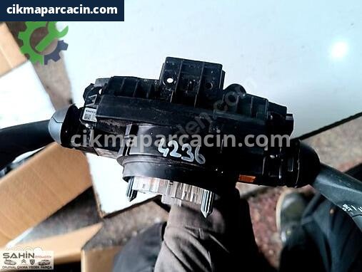 Volvo XC90 Sinyal Kolu 32266026 çıkma parça