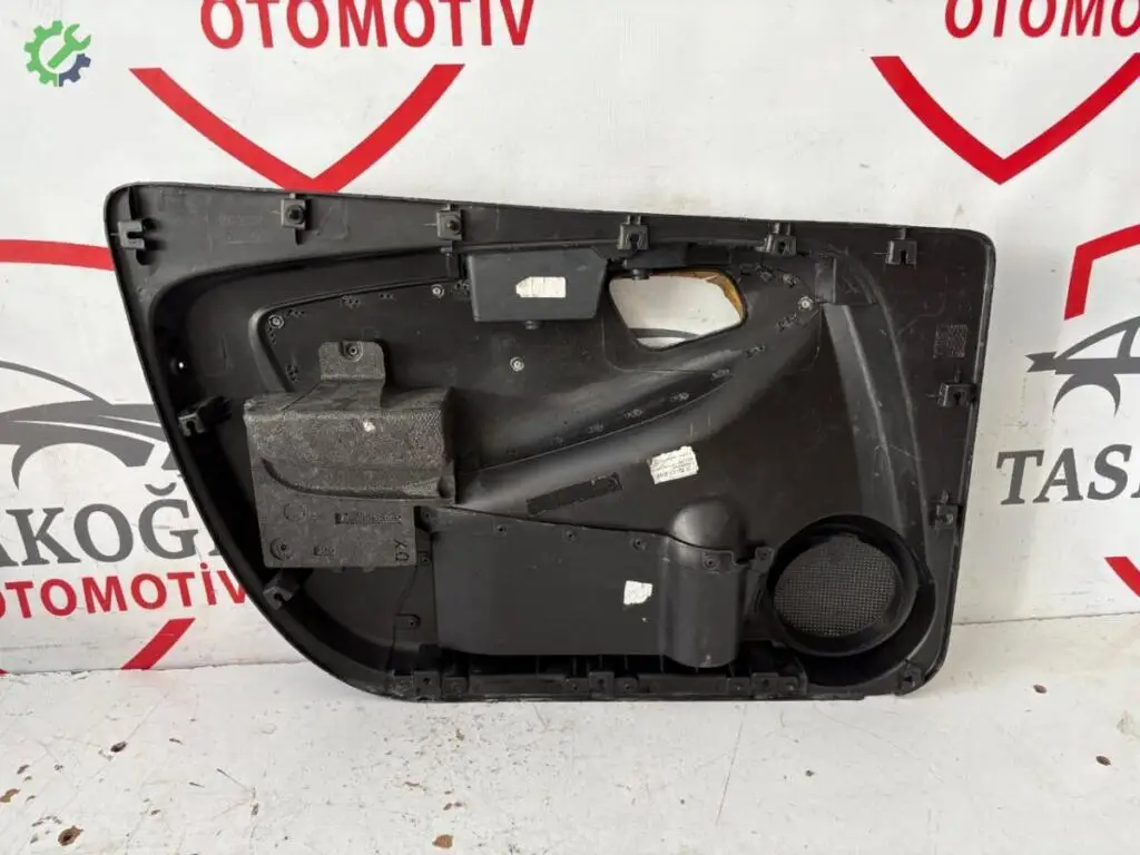 Fiat Fiorino Kapı Döşemesi çıkma parça