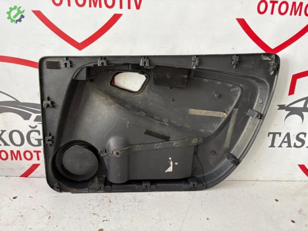 Fiat Fiorino Kapı Döşemesi çıkma parça