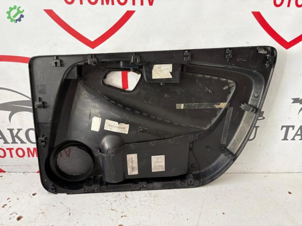Fiat Fiorino Kapı Döşemesi çıkma parça