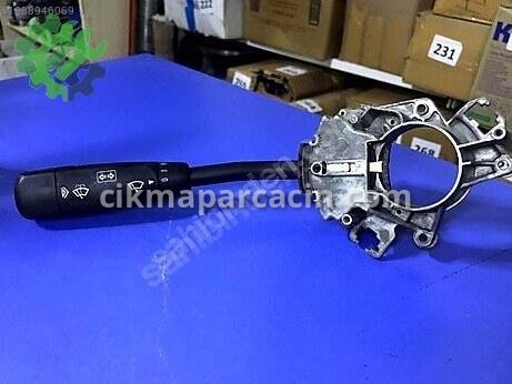 Mercedes-Benz 220 Sinyal Kolu çıkma parça
