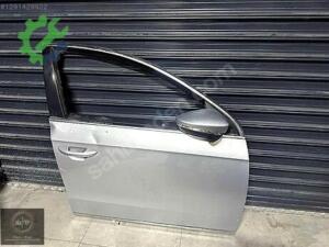 3AA831056 WW PASSAT B7 SAĞ ÖN KAPI GRİ