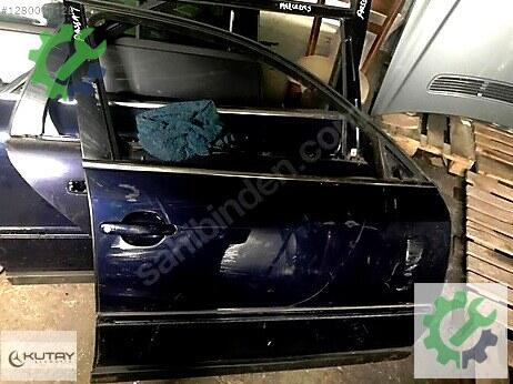Volkswagen Passat Ön Kapı çıkma parça