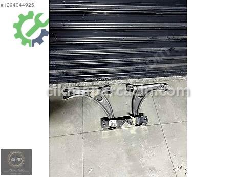Volkswagen Passat Salıncak (Alt Tabla) çıkma parça