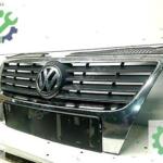 3C0853651B VW Passat 3C ön krom Panjur Orjinal