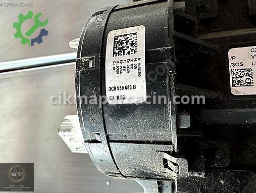 Volkswagen Passat Silecek Kolu 3C9953513R çıkma parça