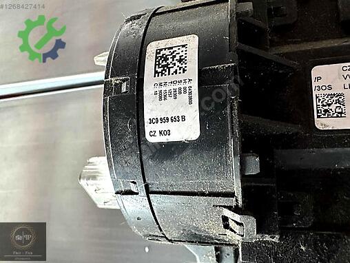 Volkswagen Passat Silecek Kolu 3C9953513R çıkma parça
