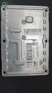 3D0907391B Volkswagen Phaeton Xenon Far Beyni (2002/2010)