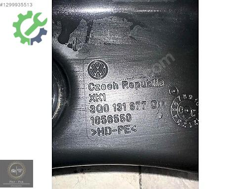 Volkswagen Passat Adblue Deposu 3Q0131877D çıkma parça
