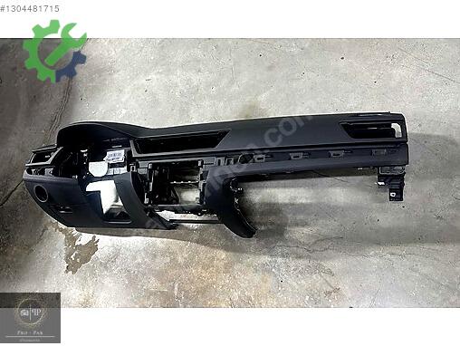 Skoda Superb Torpido 3V1857001 çıkma parça