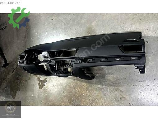 Skoda Superb Torpido 3V1857001 çıkma parça