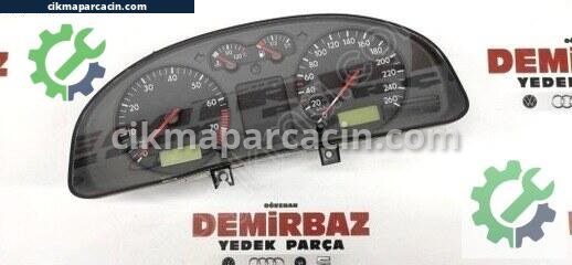 Volkswagen Passat Gösterge Saati çıkma parça