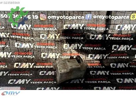 Volkswagen Passat Silecek Suyu Deposu çıkma parça
