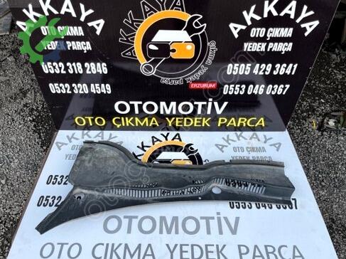Volkswagen Passat Ön Cam Izgarası çıkma parça