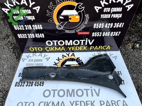Volkswagen Passat Ön Cam Izgarası 3C1819403B çıkma parça