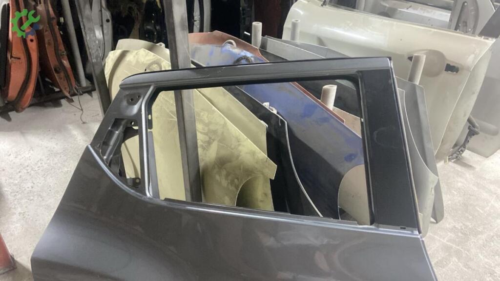 Nissan Juke Sağ Arka Kapı çıkma parça