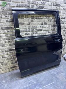 Mercedes w447 Vito sağ sürğülü kapı