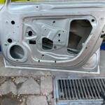 OPEL CORSA D SAĞ ÖN KAPI ÇIKMA ORJİNAL YEDEK PARÇA