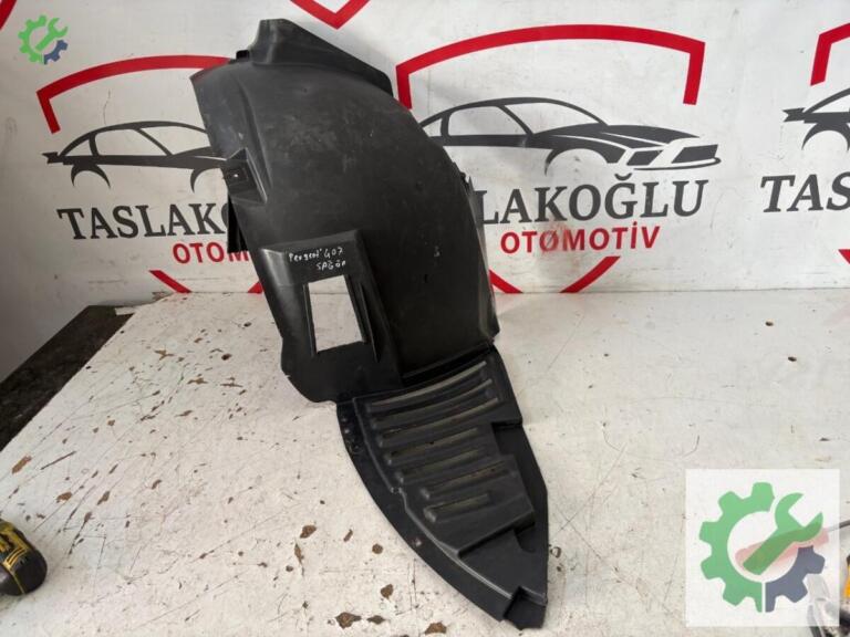 Peugeot 407 Davlumbaz çıkma parça
