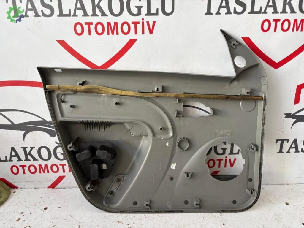 Dacia Logan Kapı Döşemesi çıkma parça