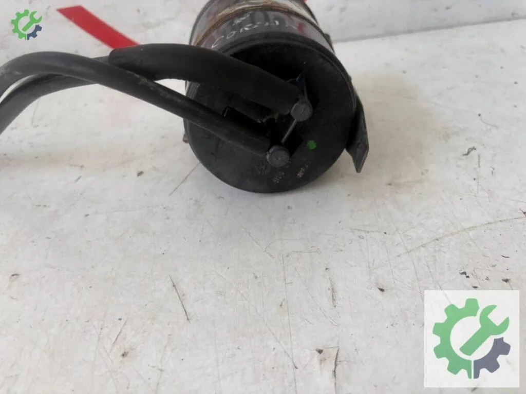 Opel Corsa Kanister çıkma parça