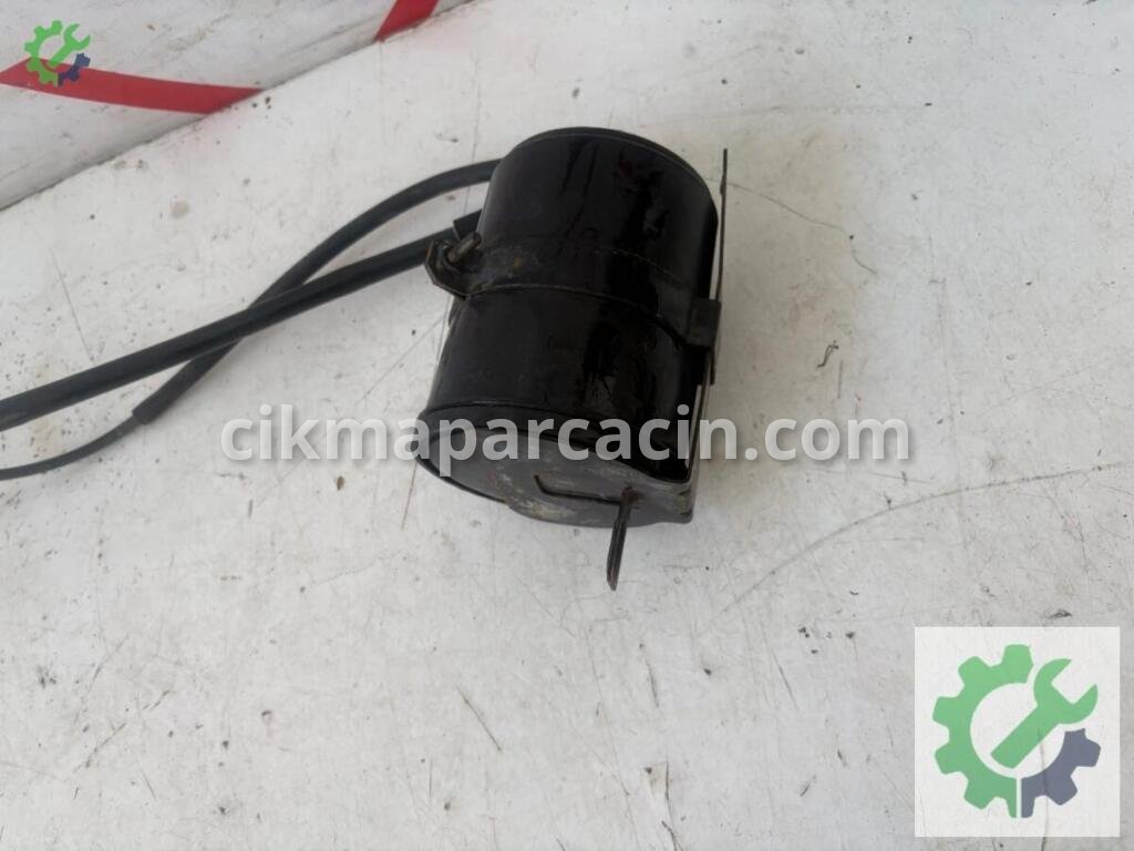 Opel Corsa Kanister çıkma parça