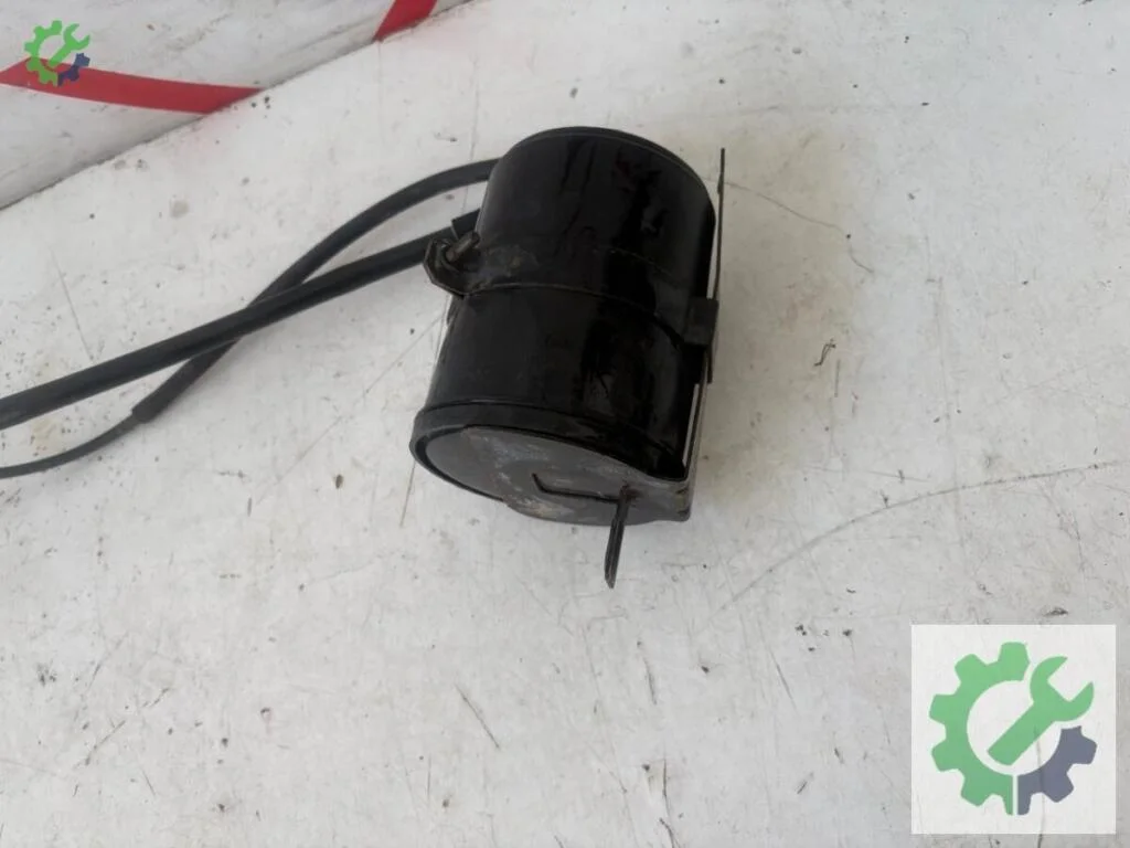 Opel Corsa Kanister çıkma parça