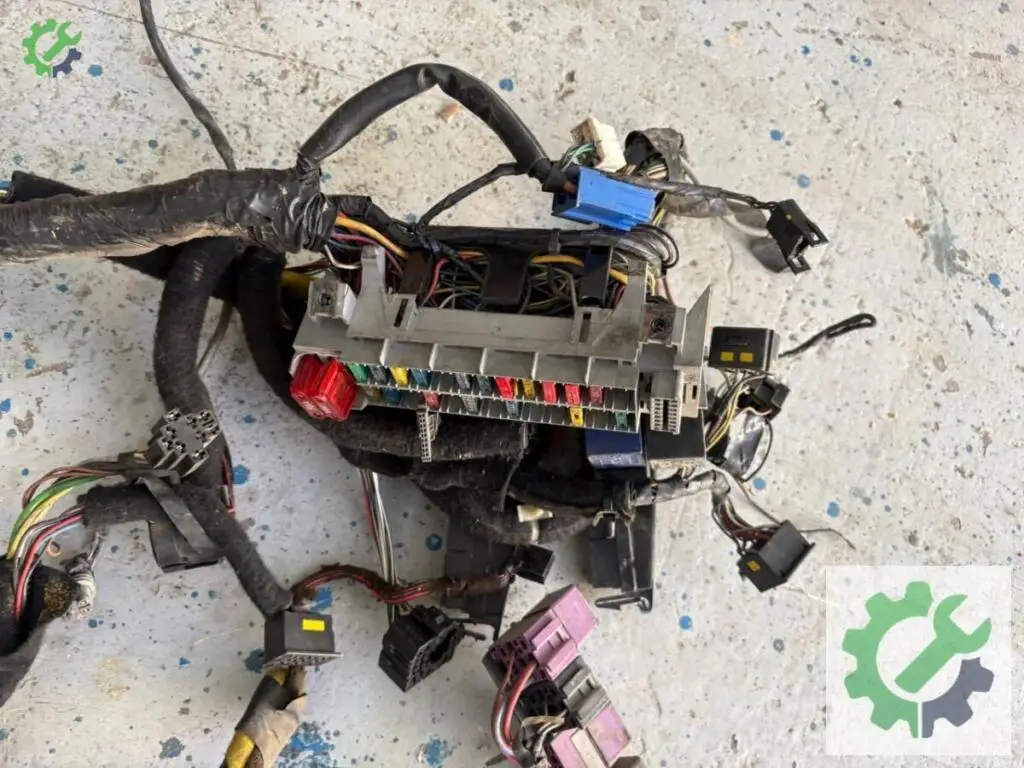 Opel Corsa Elektrik Tesisatı çıkma parça