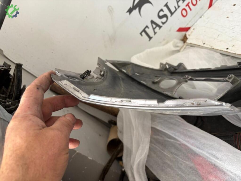 Toyota C-HR Ön Tampon çıkma parça