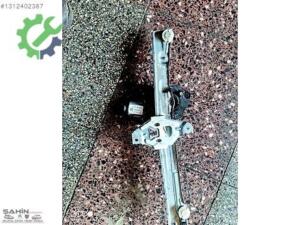 CİTROEN DS4 SOL ÖNKAPI CAM KRİKO MOTORU 402277K