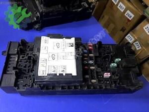 Range Rover Sport SİGORTA KUTUSU HPLA14A073BC 2014-2018