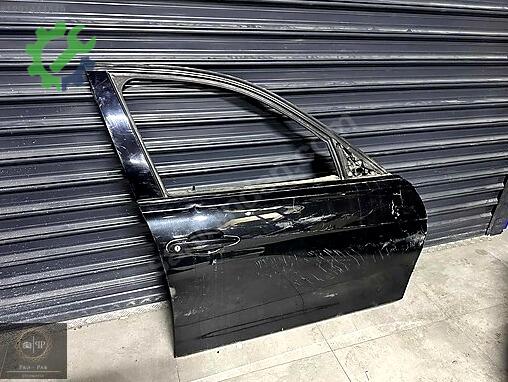 BMW 3 Serisi Sağ Ön Kapı 41007298566 çıkma parça