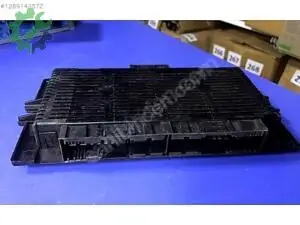 BMW E81 E87 E90 KONTROL ÜNİTESİ 6961137 6961624