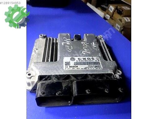 Volkswagen Passat Motor Beyni 06J906026AG çıkma parça
